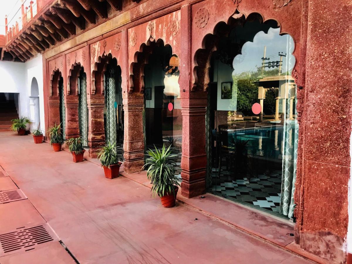 Amritara Chandra Mahal Haveli, Bharatpur Exterior photo